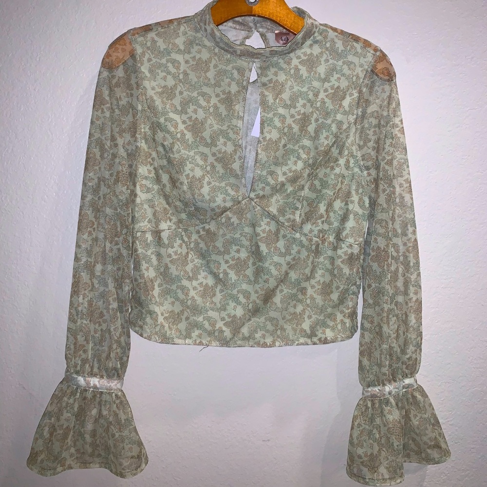 BRAND NEW Buckle brand 70’s Style Long Sleeve Tee